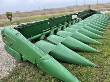 Main image John Deere 616C